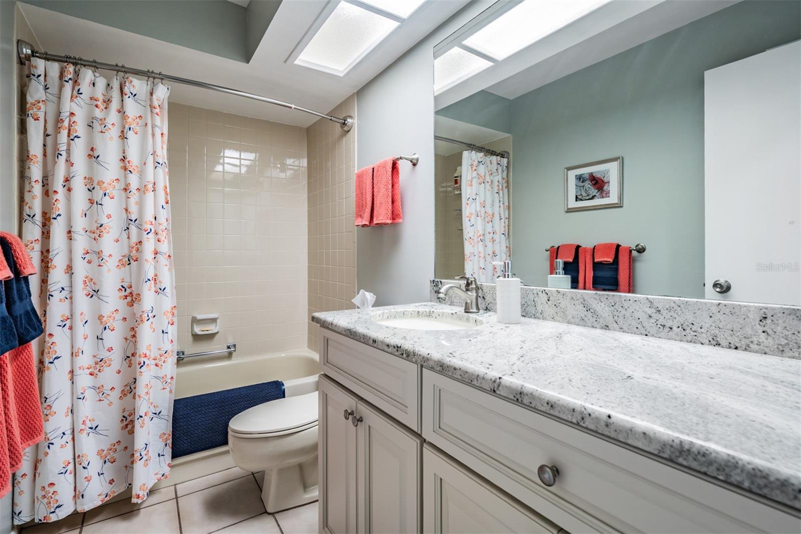 HIGHLAND LAKES - Residential