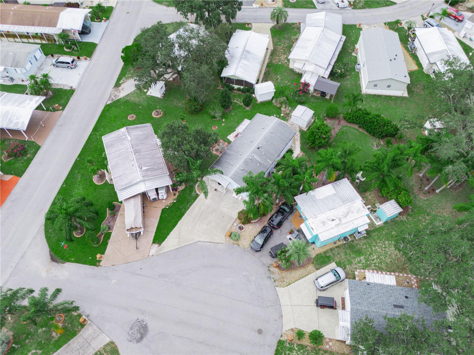 SADDLEBAG LAKE - Residential