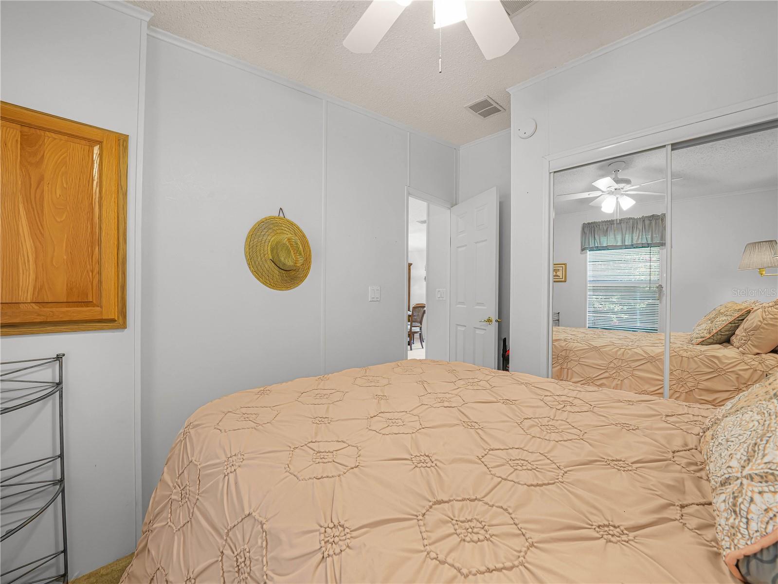 SADDLEBAG LAKE - Residential