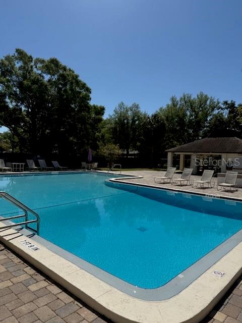 PIPERS GLEN CONDO - Residential