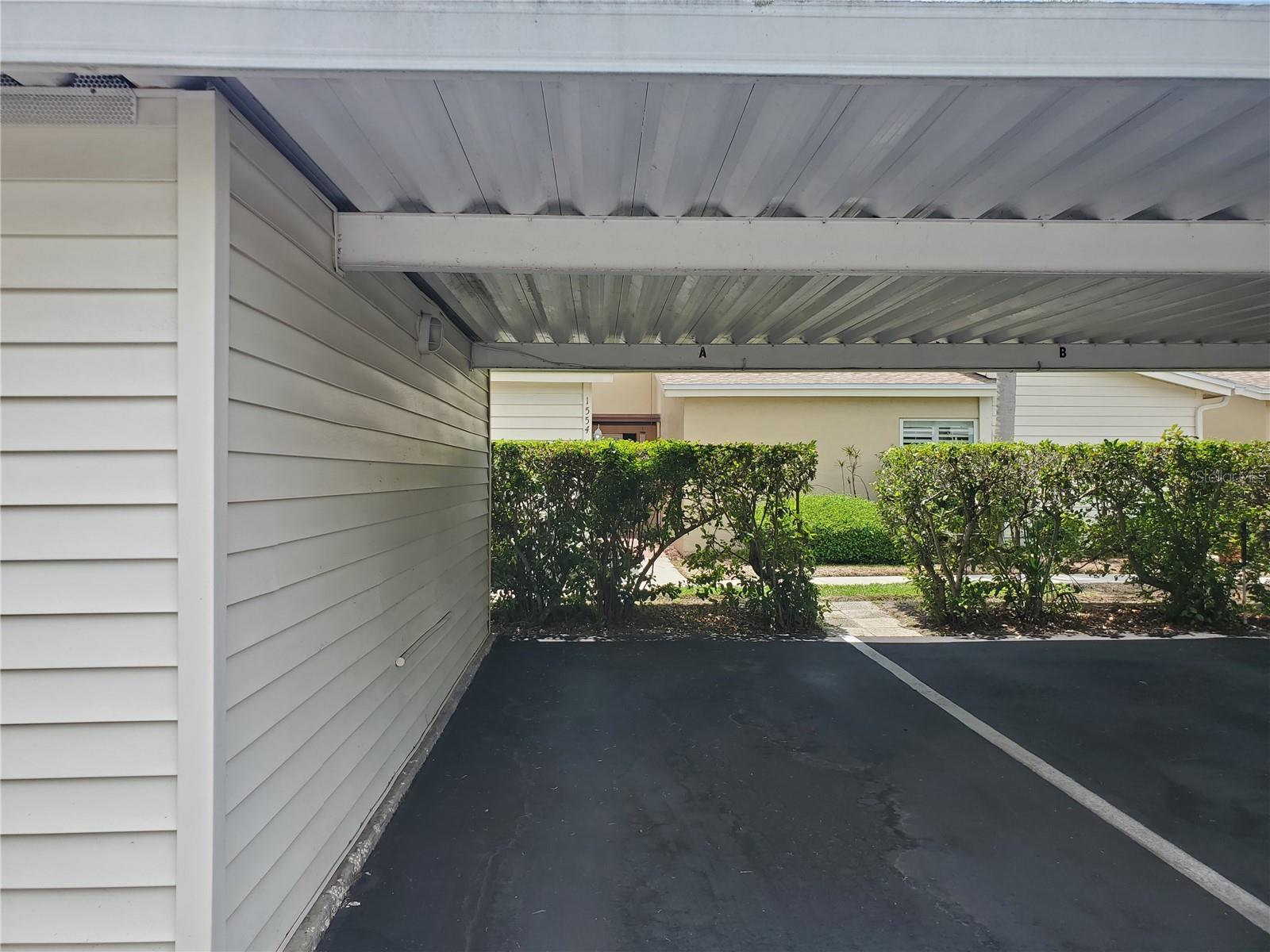 PIPERS GLEN CONDO - Residential