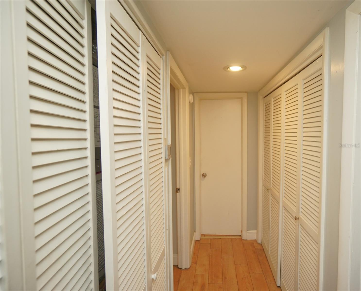 VILLAGE LAKE CONDO - Residential Lease