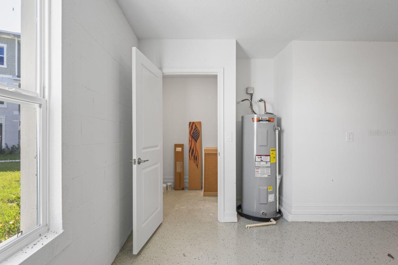 TOWNES AT ARBOR AT WIREGRASS - Residential Lease