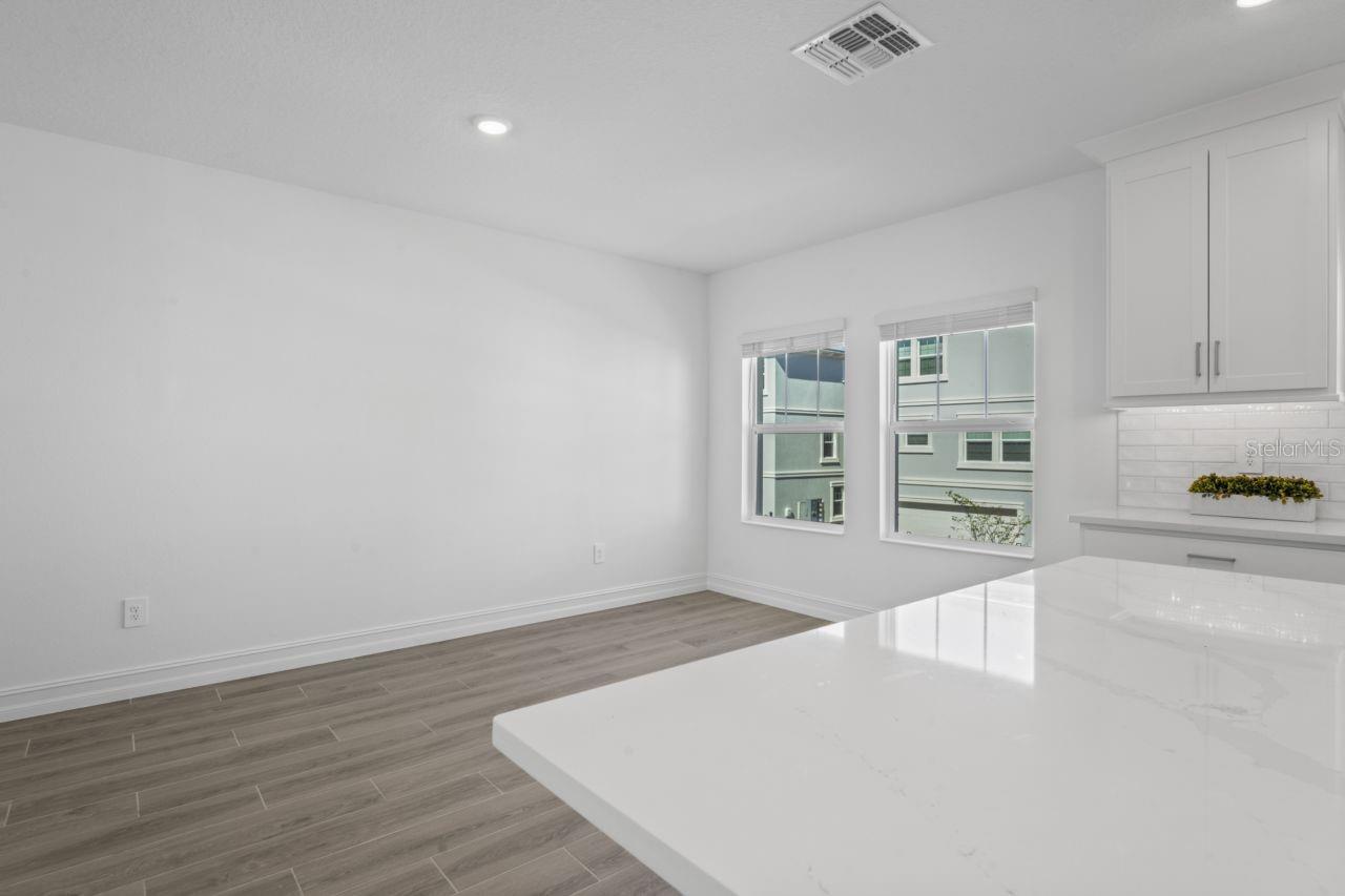 TOWNES AT ARBOR AT WIREGRASS - Residential Lease