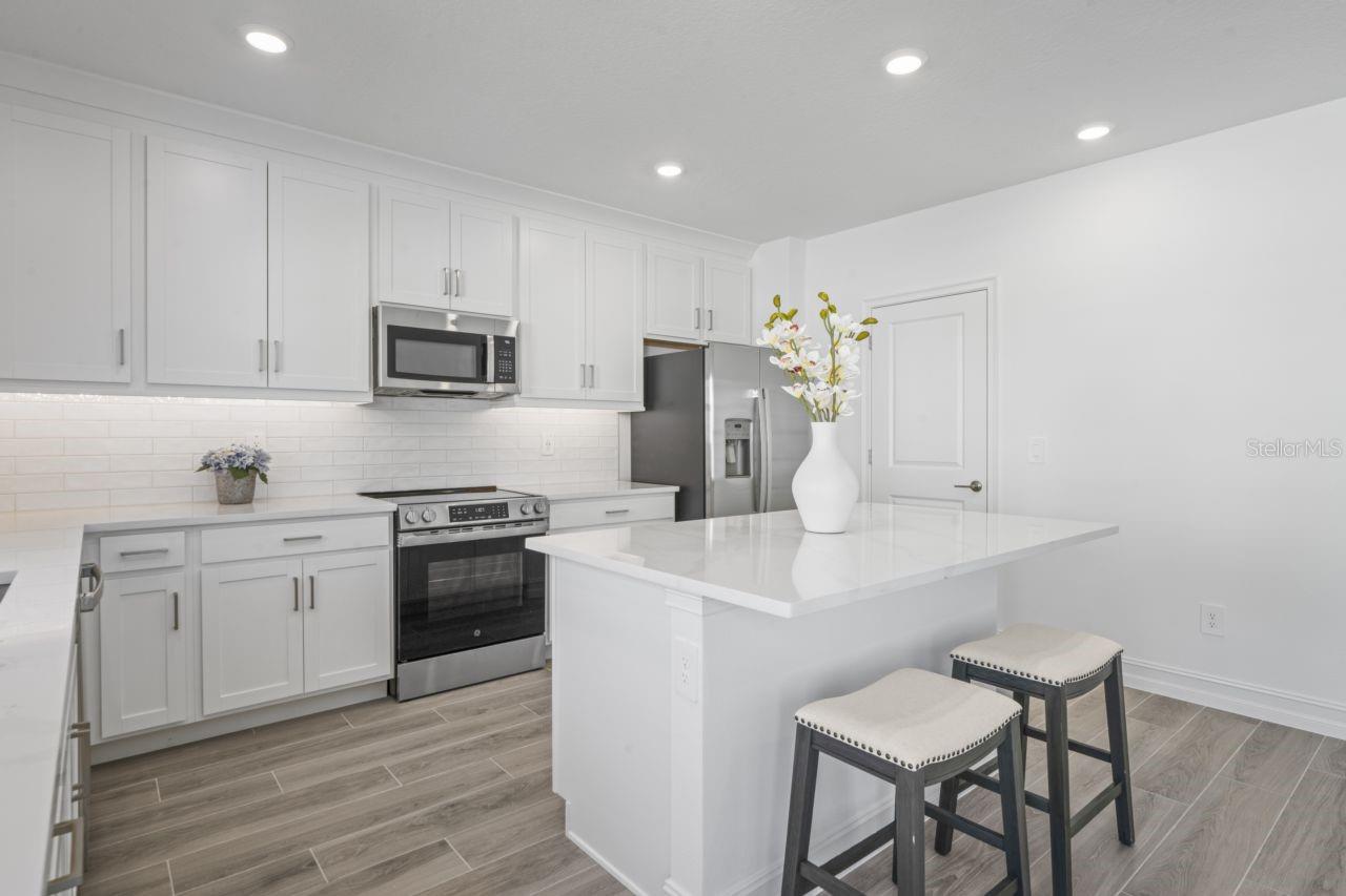 TOWNES AT ARBOR AT WIREGRASS - Residential Lease