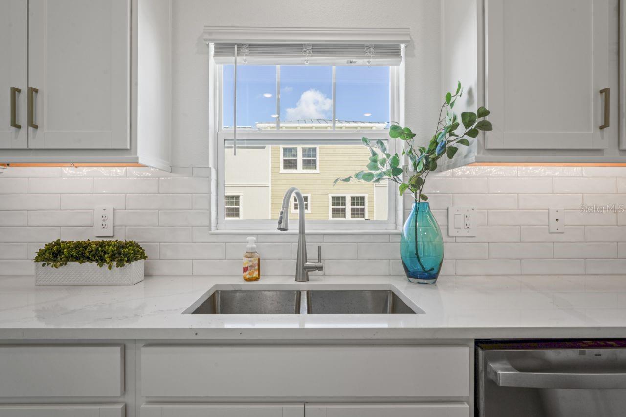 TOWNES AT ARBOR AT WIREGRASS - Residential Lease