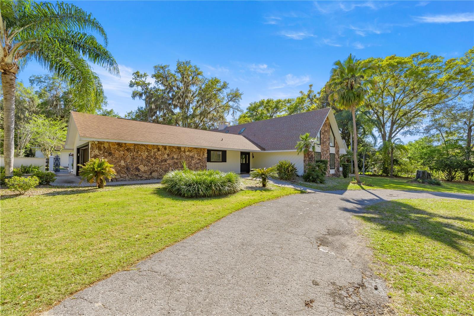 2130 SW 37TH STREET ROAD