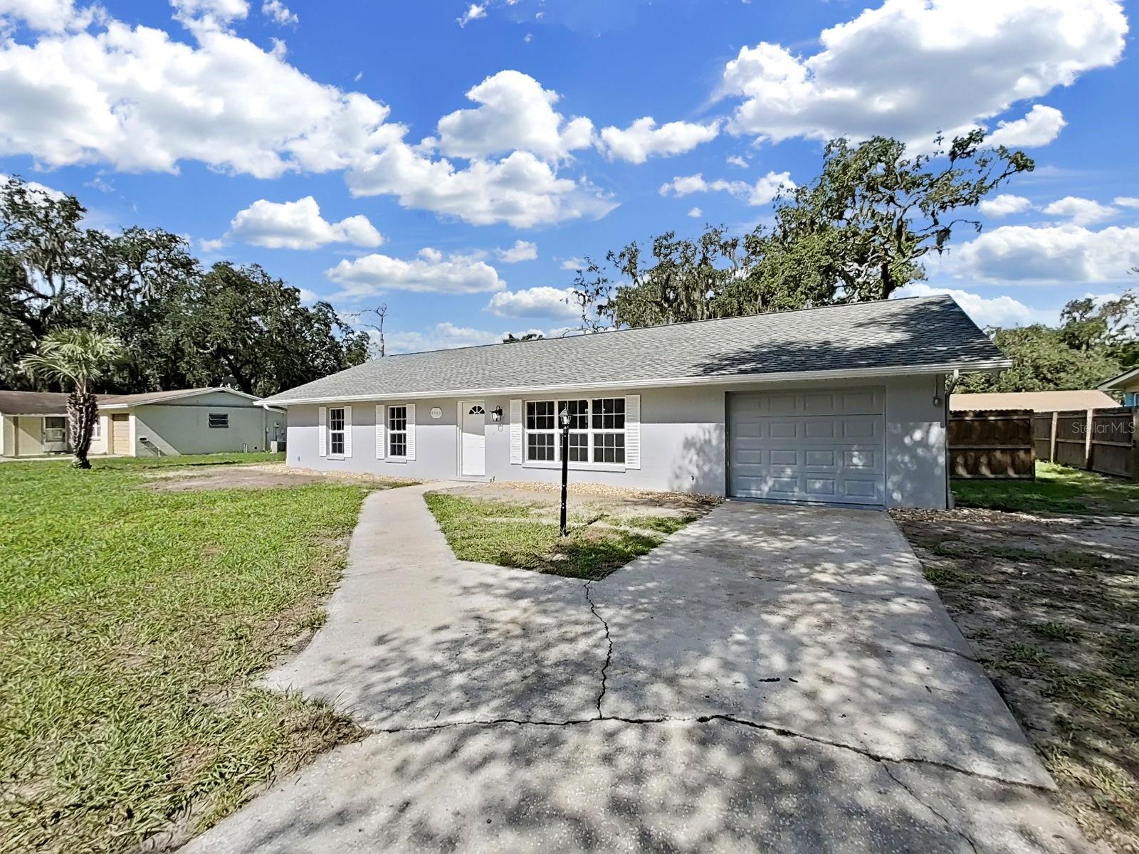 4943 MOCKINGBIRD DRIVE