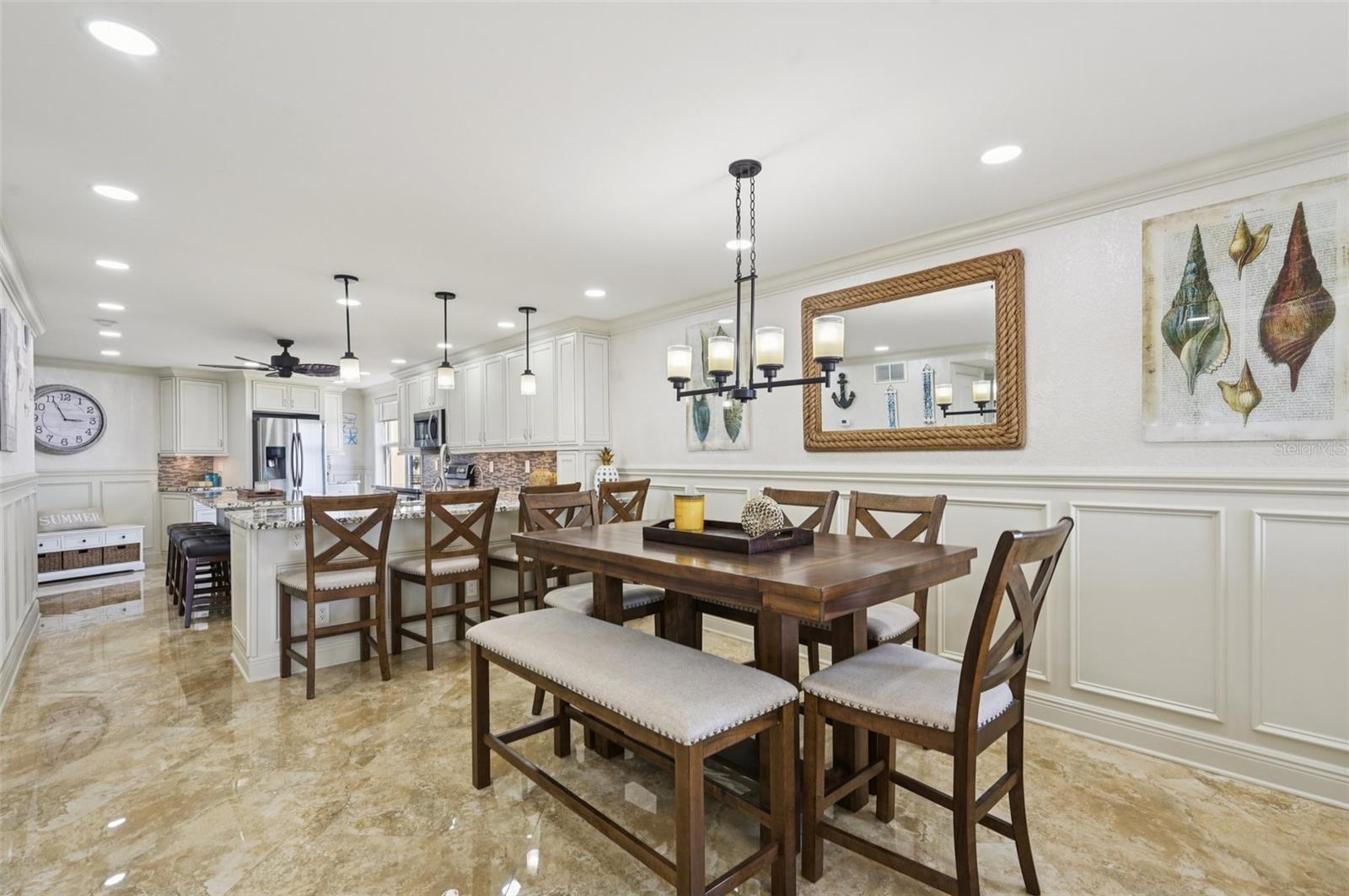 GULF & BAY CLUB PH 3 - Residential