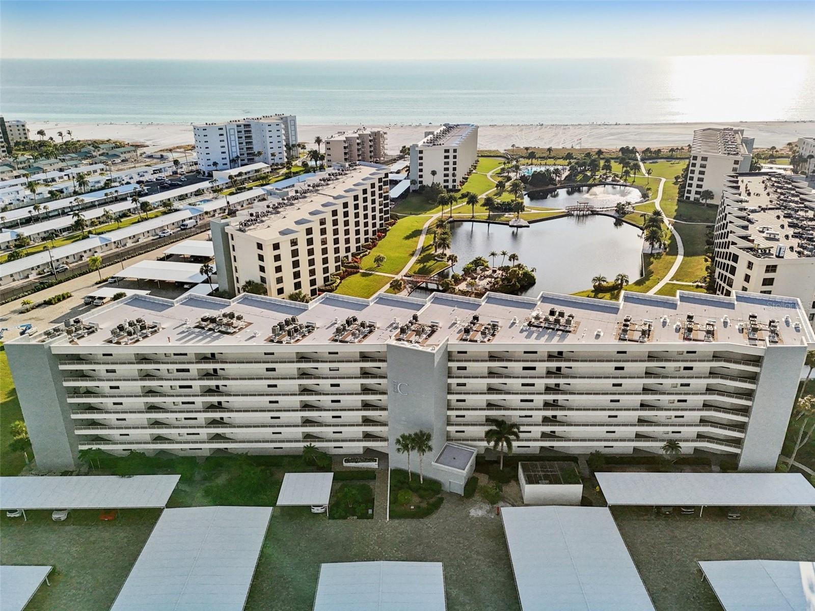 GULF & BAY CLUB PH 3 - Residential