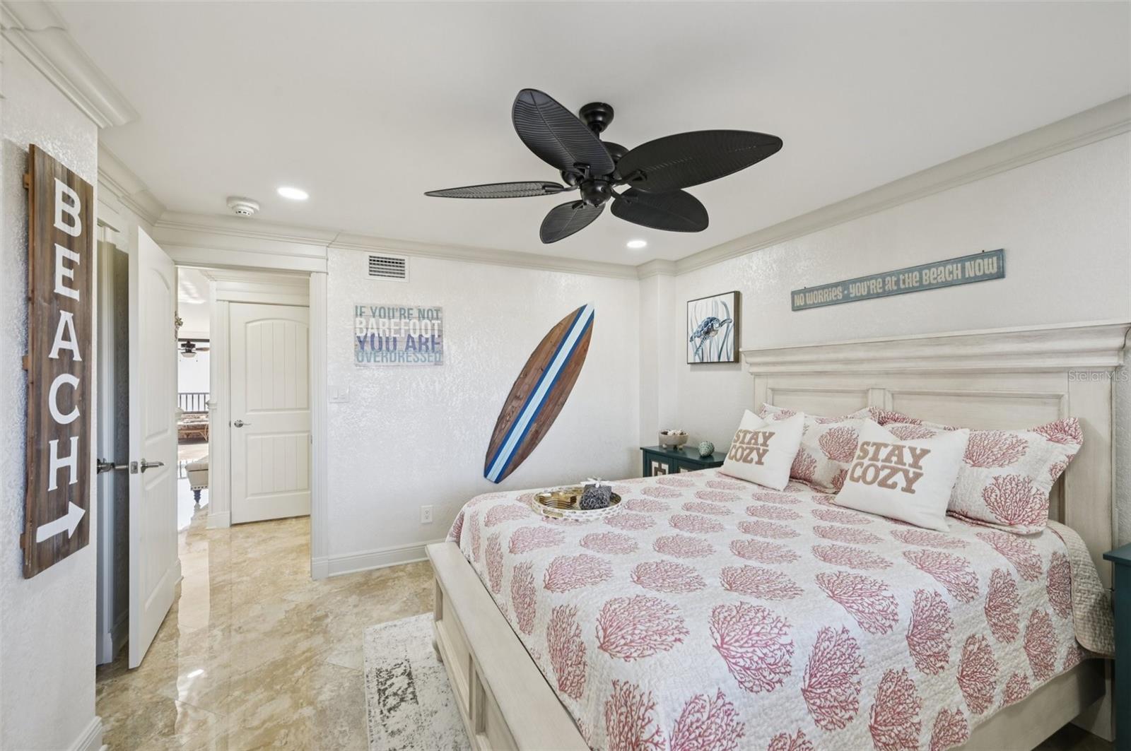 GULF & BAY CLUB PH 3 - Residential