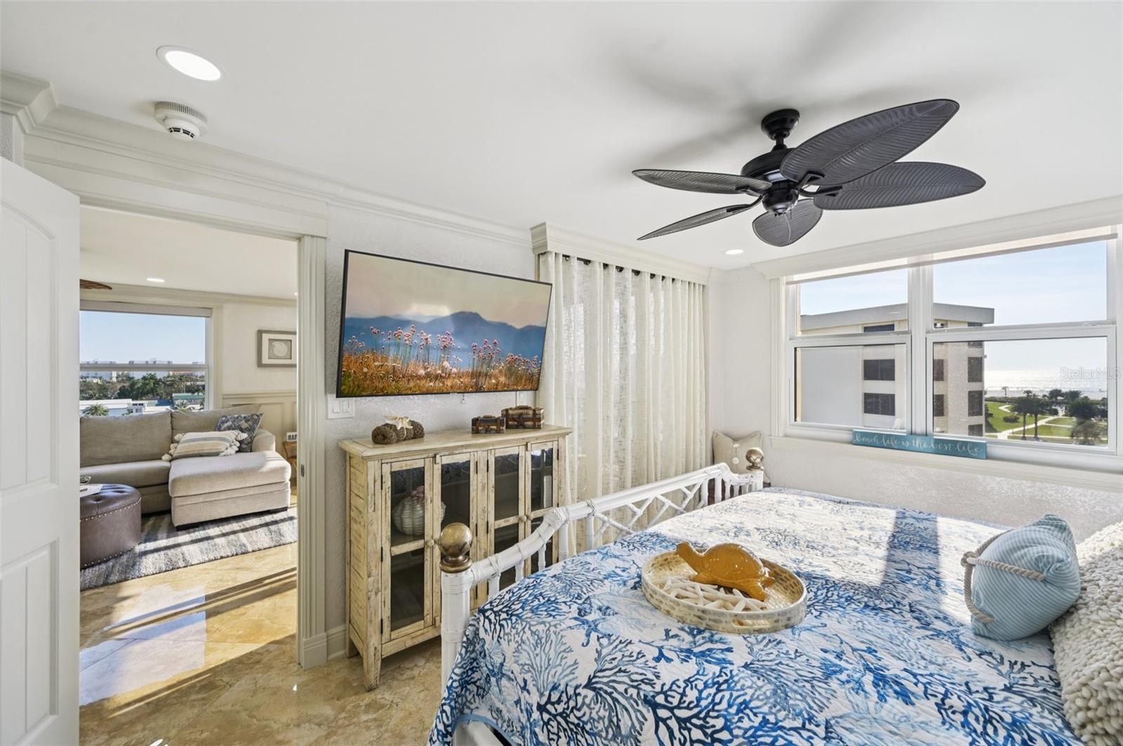 GULF & BAY CLUB PH 3 - Residential