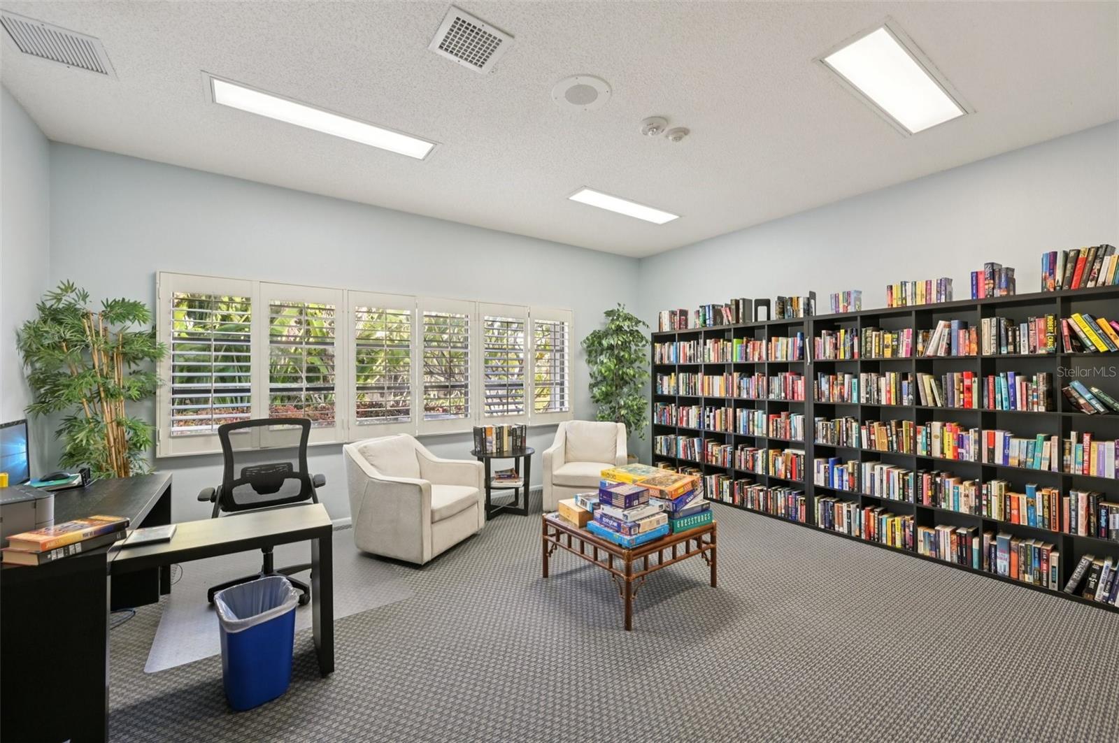 GULF & BAY CLUB PH 3 - Residential