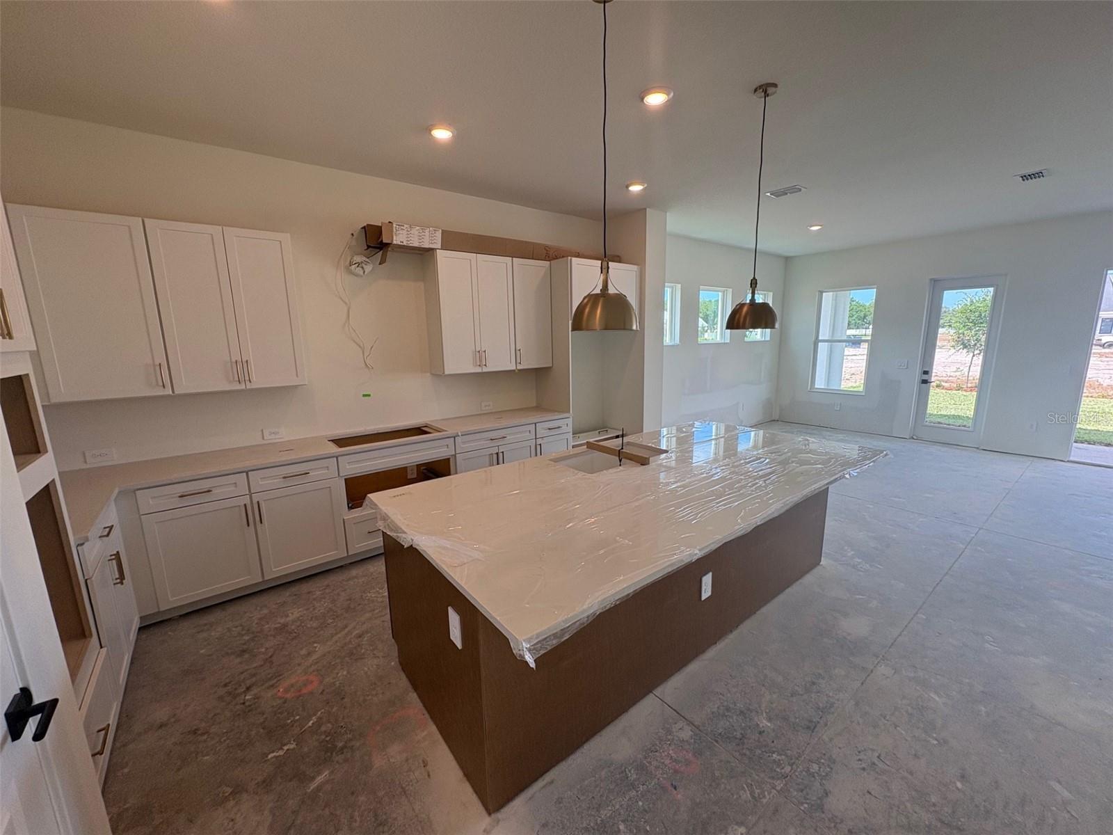 LAKEVIEW CROSSING - Residential
