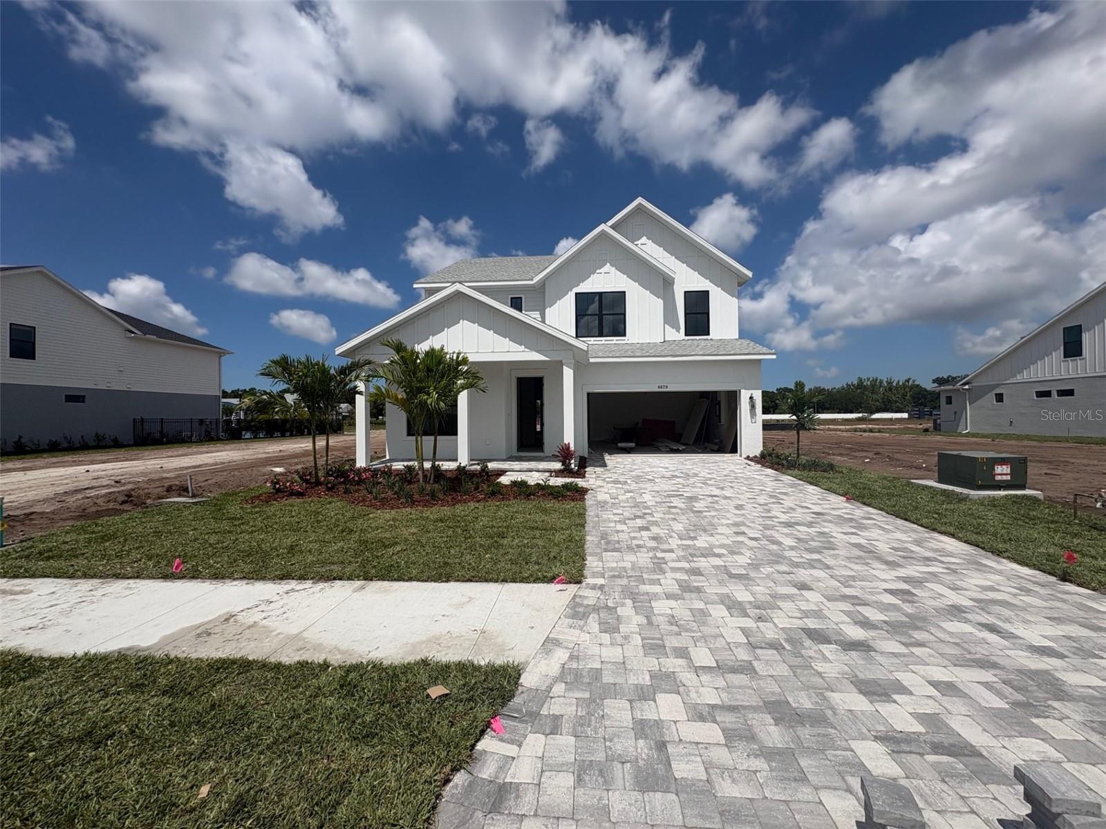 LAKEVIEW CROSSING - Residential
