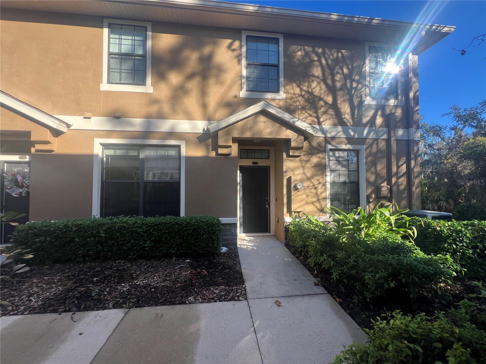 FISHHAWK RANCH PH 2 TR 1 - Residential Lease