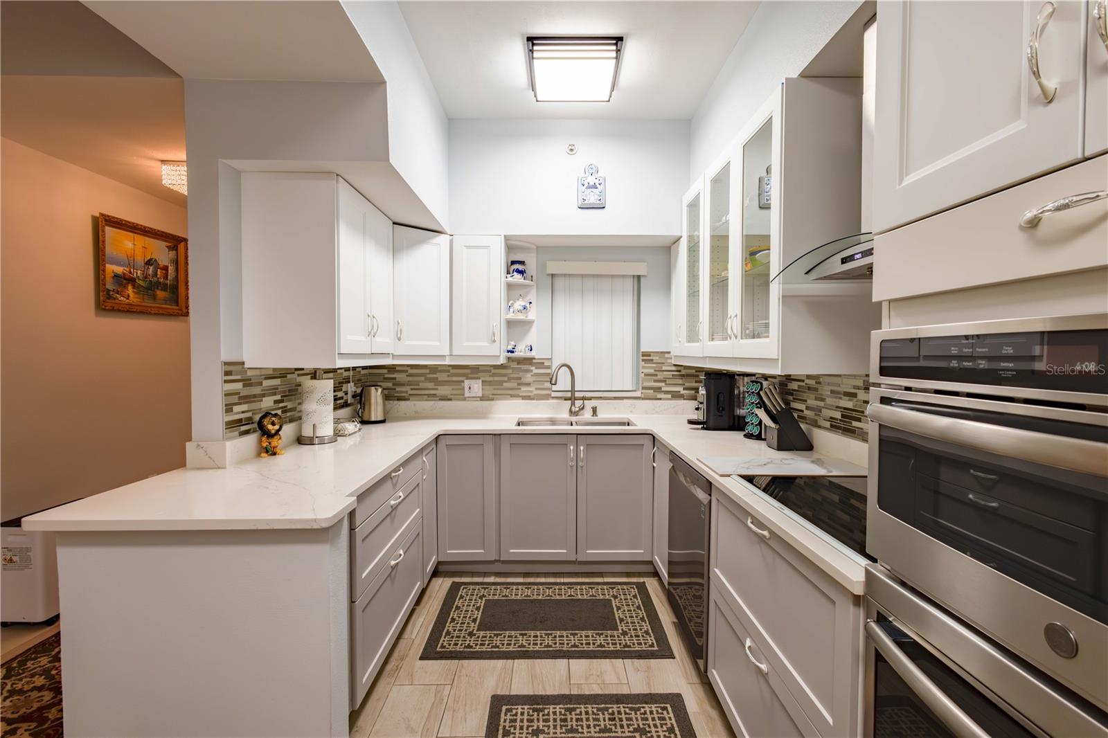 PLAZA DE FLORES - Residential