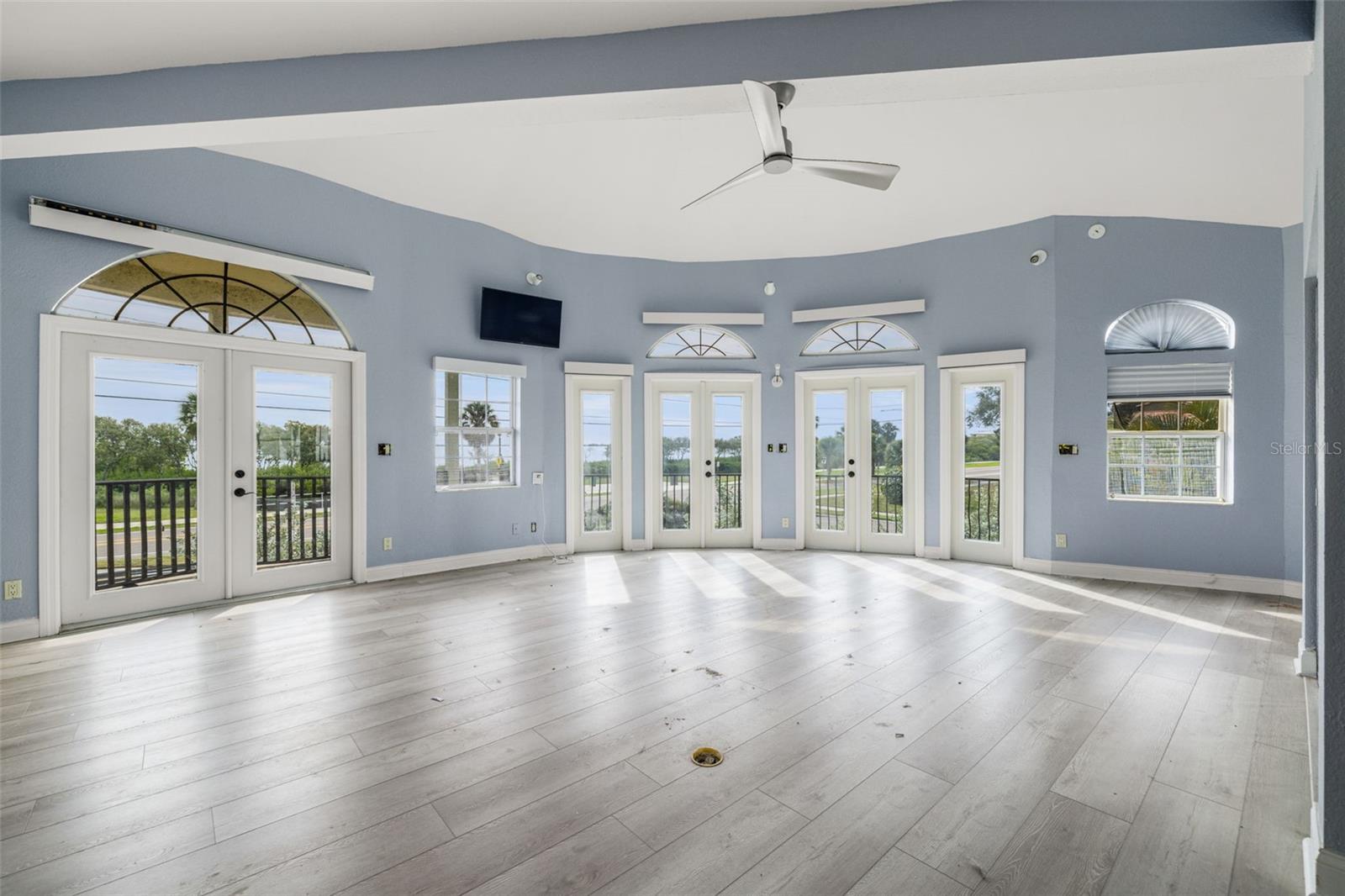 SOUTH GREEN SPGS REP - Residential