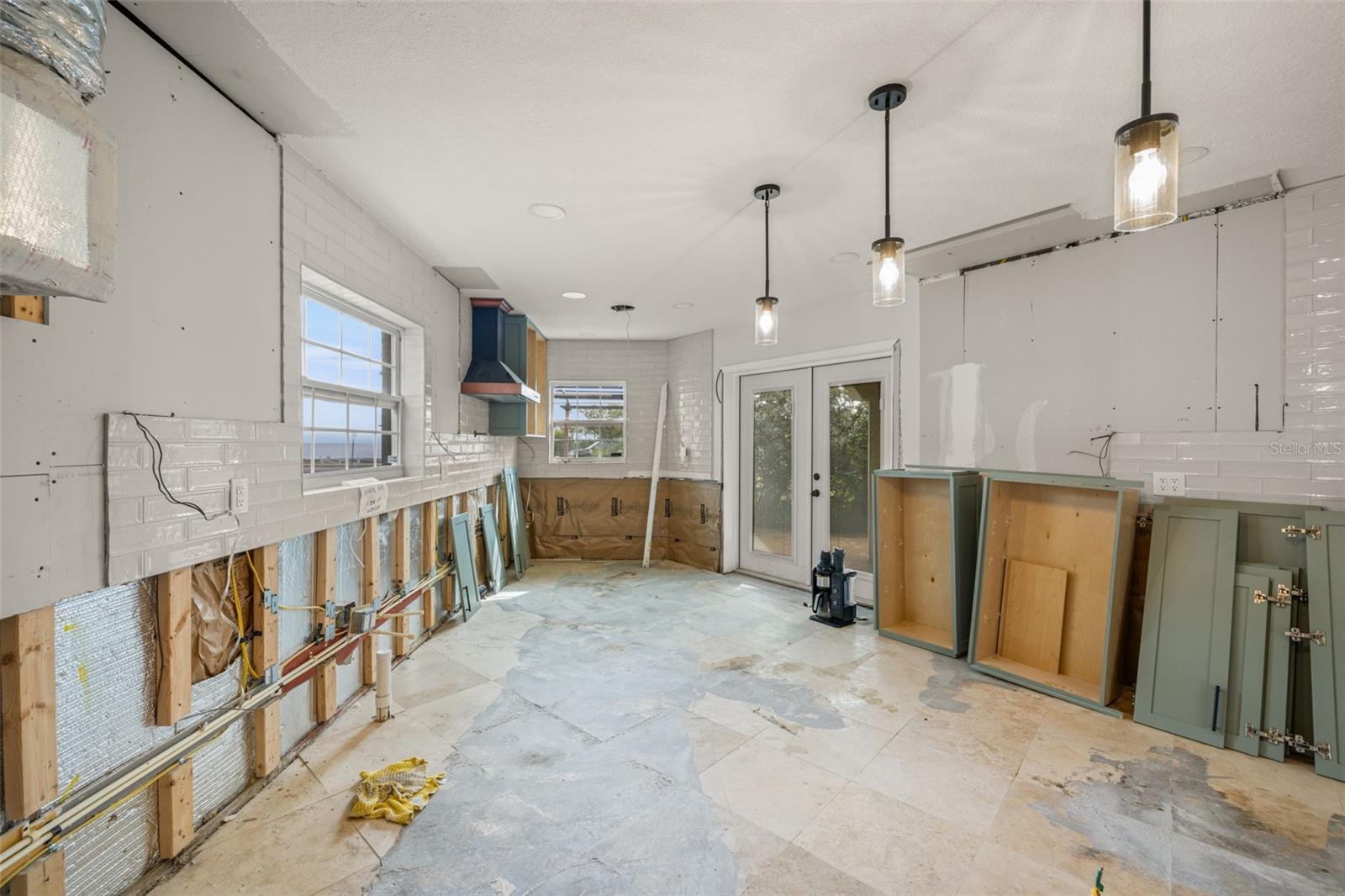 SOUTH GREEN SPGS REP - Residential