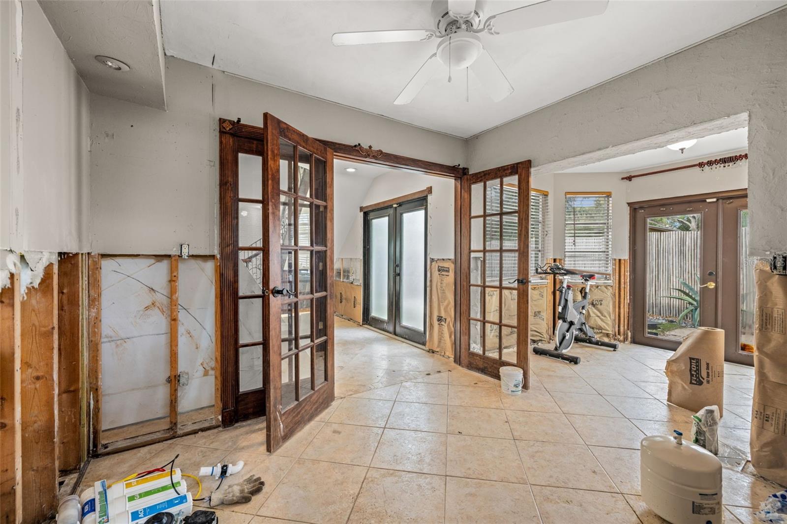 SOUTH GREEN SPGS REP - Residential