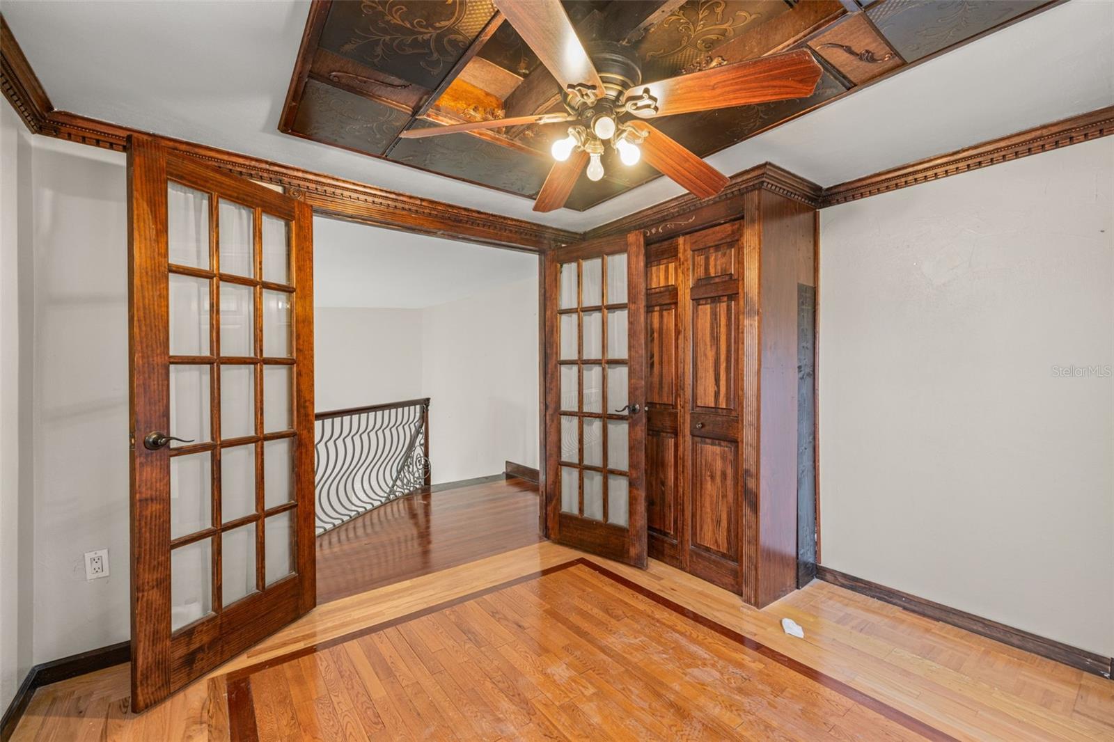 SOUTH GREEN SPGS REP - Residential