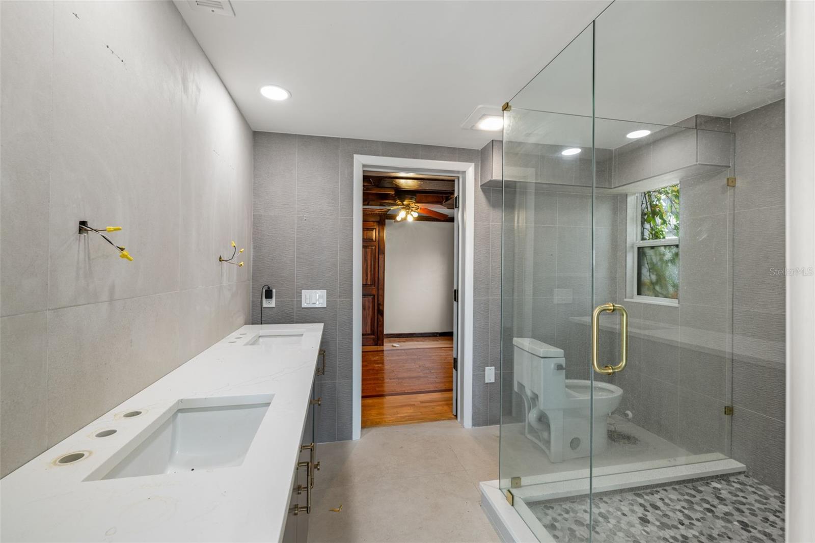 SOUTH GREEN SPGS REP - Residential