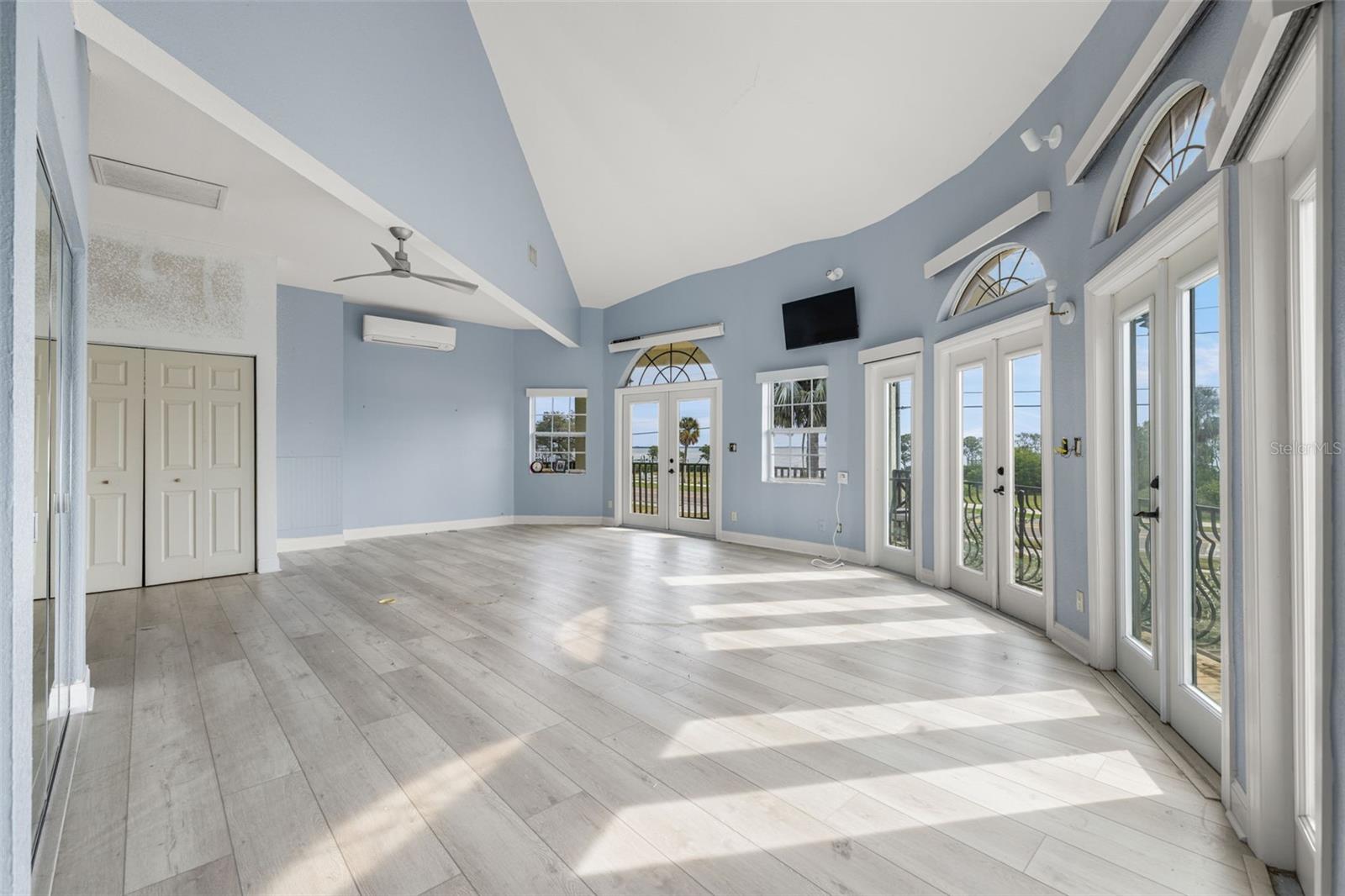 SOUTH GREEN SPGS REP - Residential