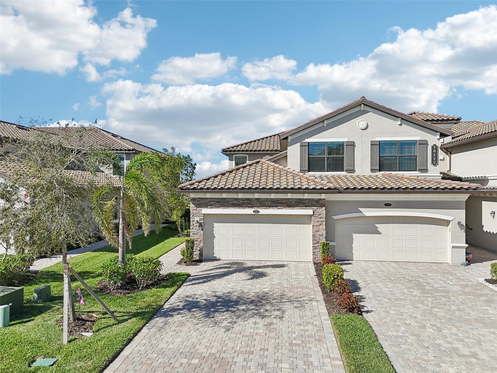 LAKEWOOD NATIONAL - Residential