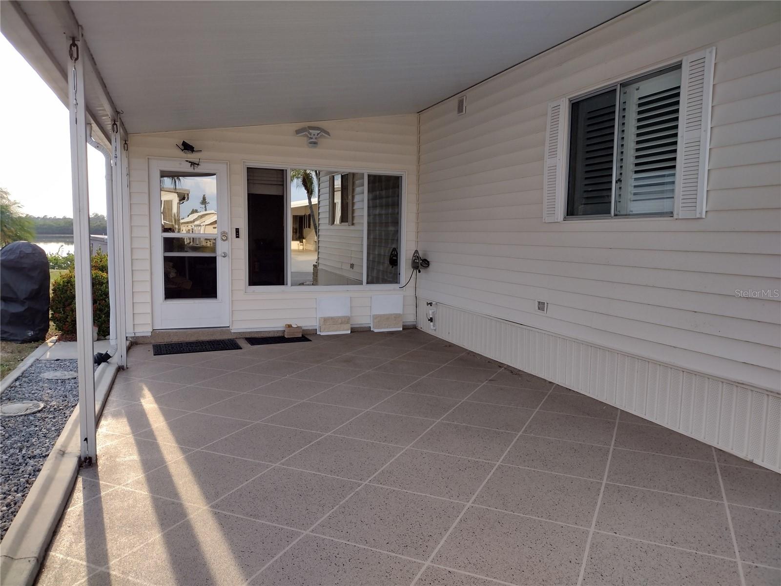 LAZY RIVER MHP - Residential