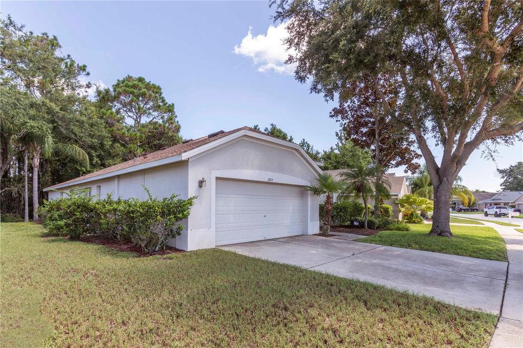 Photo of 13319 Old Florida Circle, Hudson, FL 34669 (MLS # W7877612)