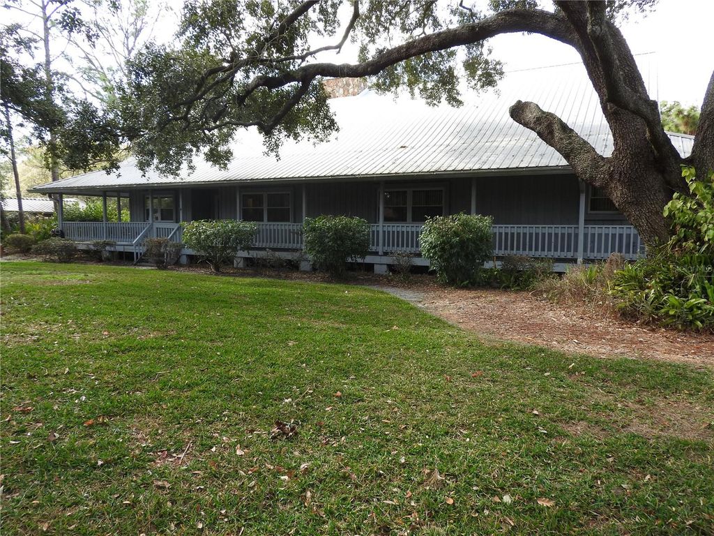 Photo of 8308 Beasley Road, Tampa, FL 33615 (MLS # TB8469684)