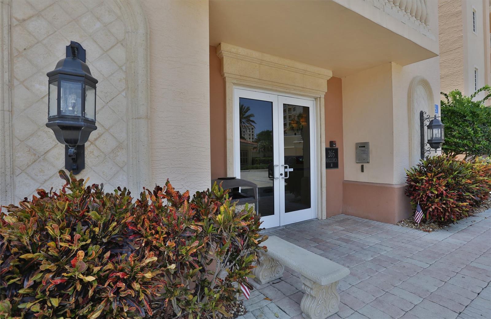 265 MINORCA BEACH WAY 505