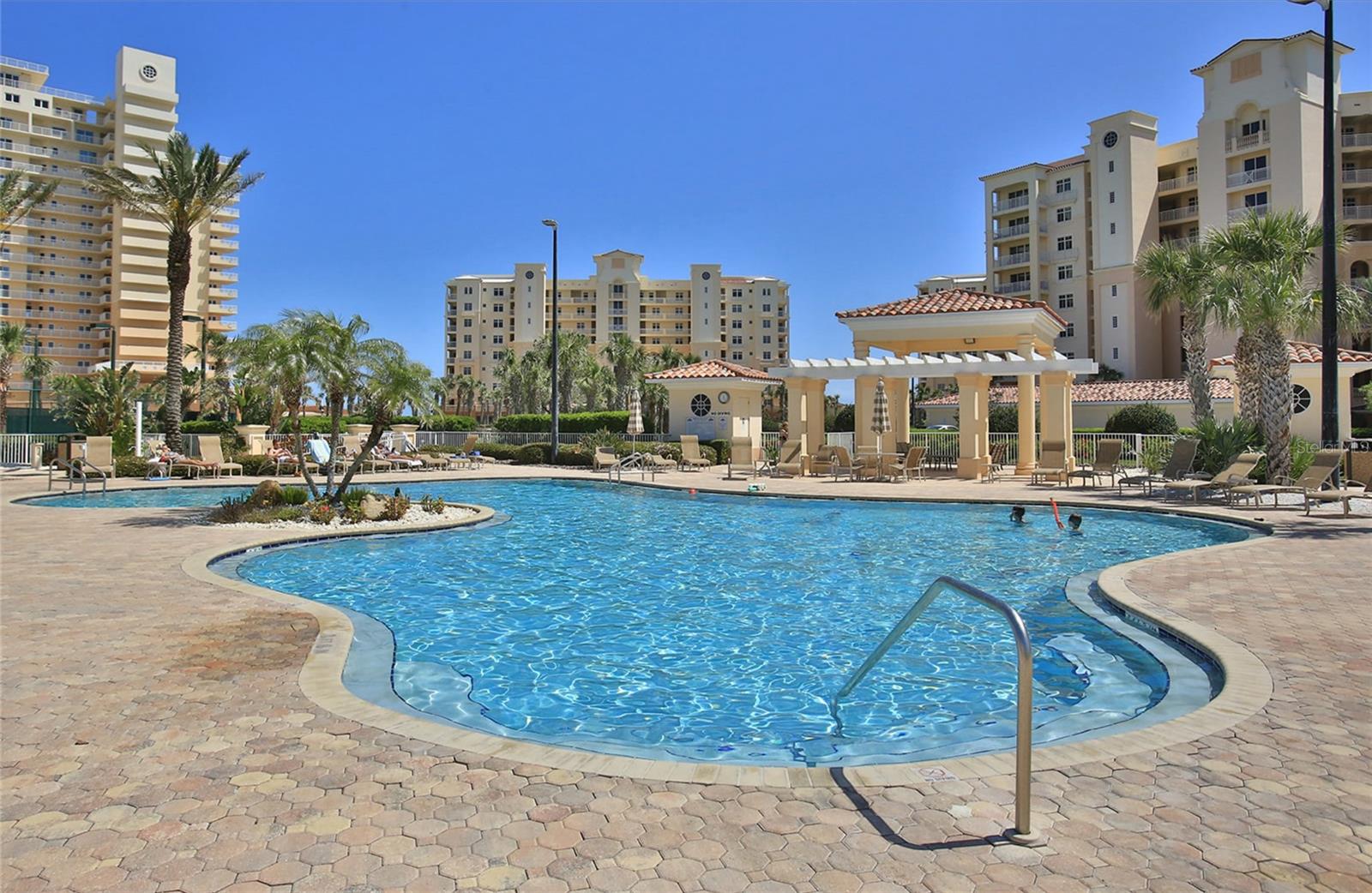 265 MINORCA BEACH WAY 505