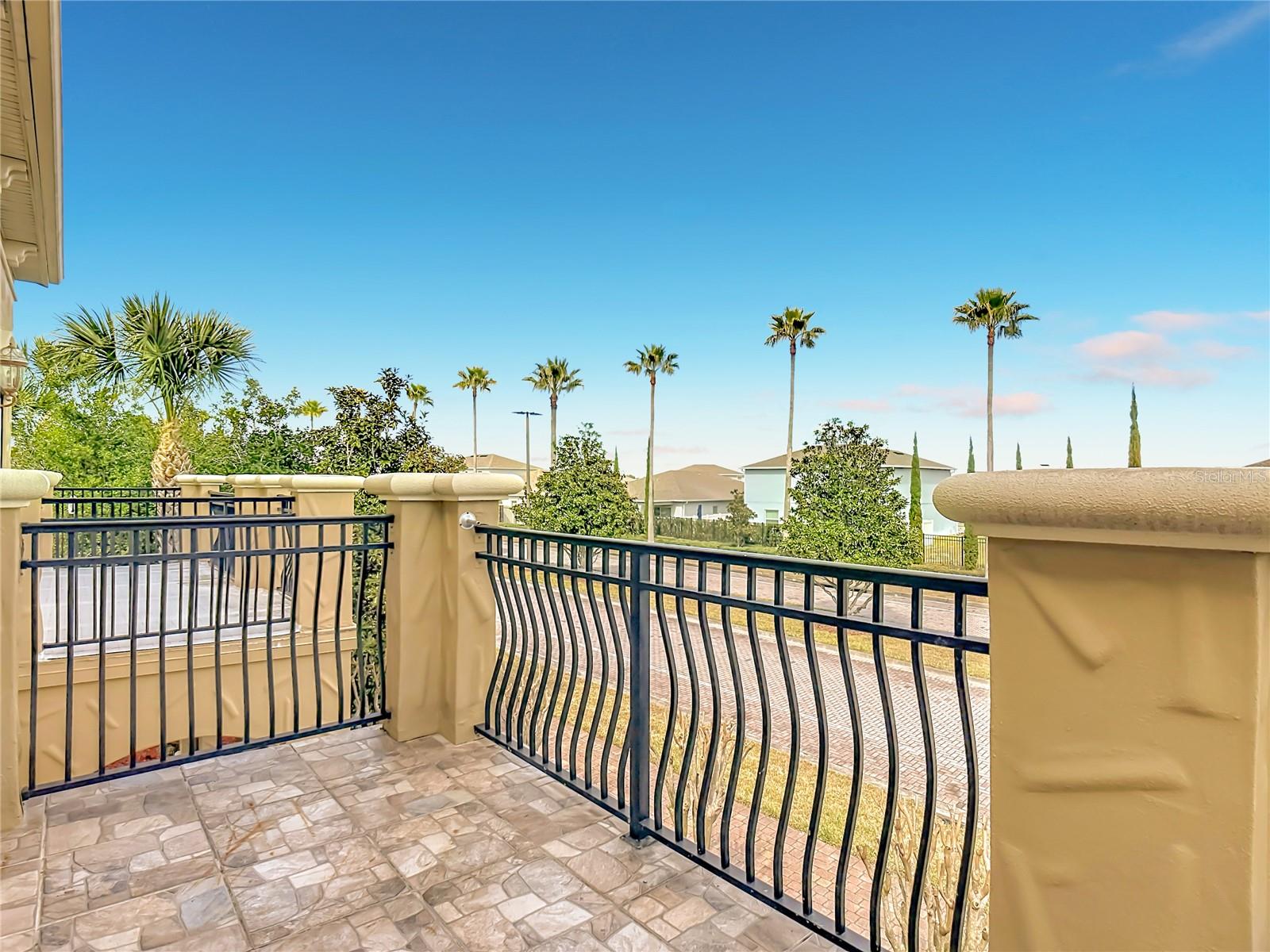 TIERRA DEL SOL - Residential