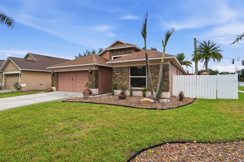 Photo of 1892 Nestlewood Trail, Orlando, FL 32837 (MLS # O6413784)