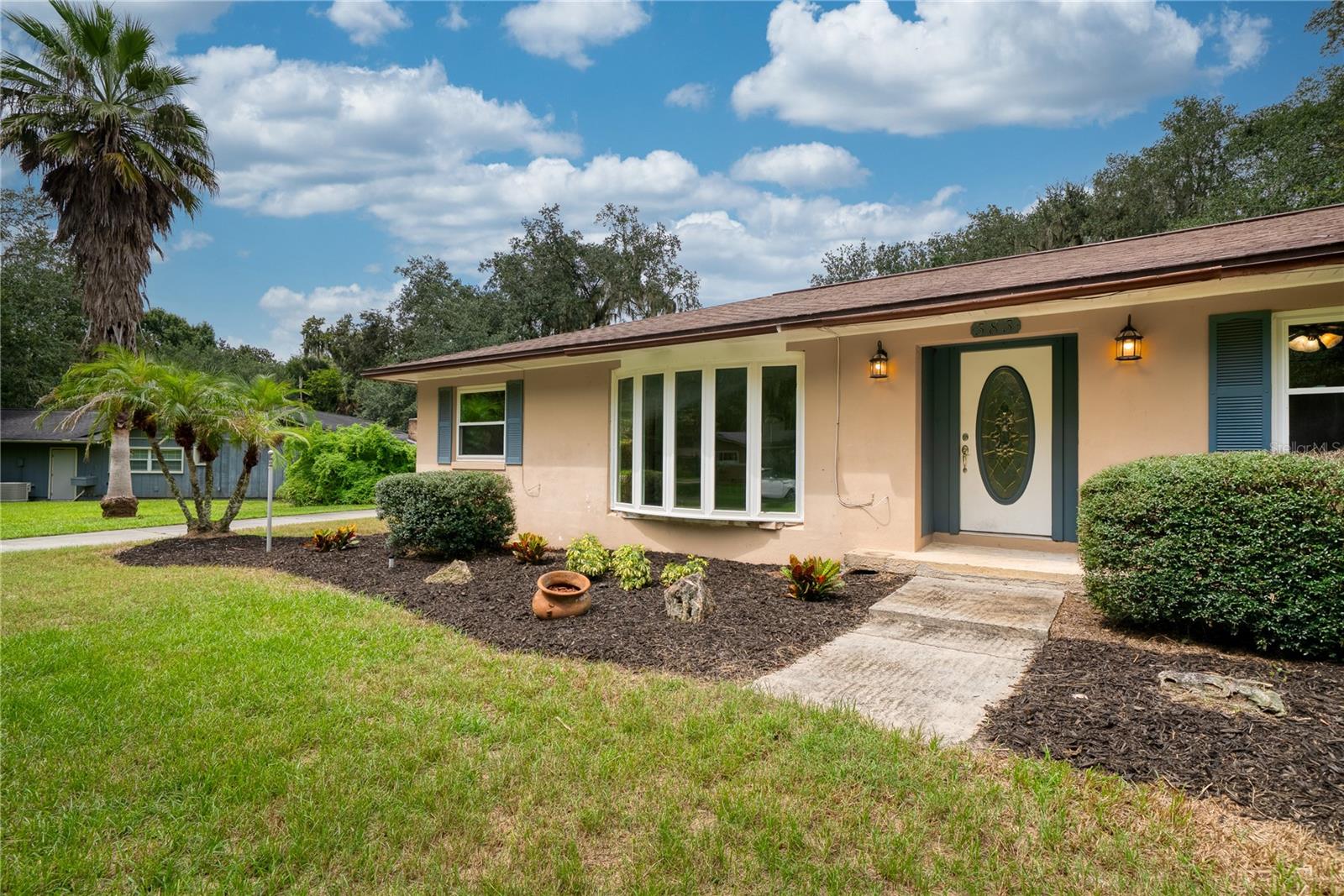 383 PALM DRIVE