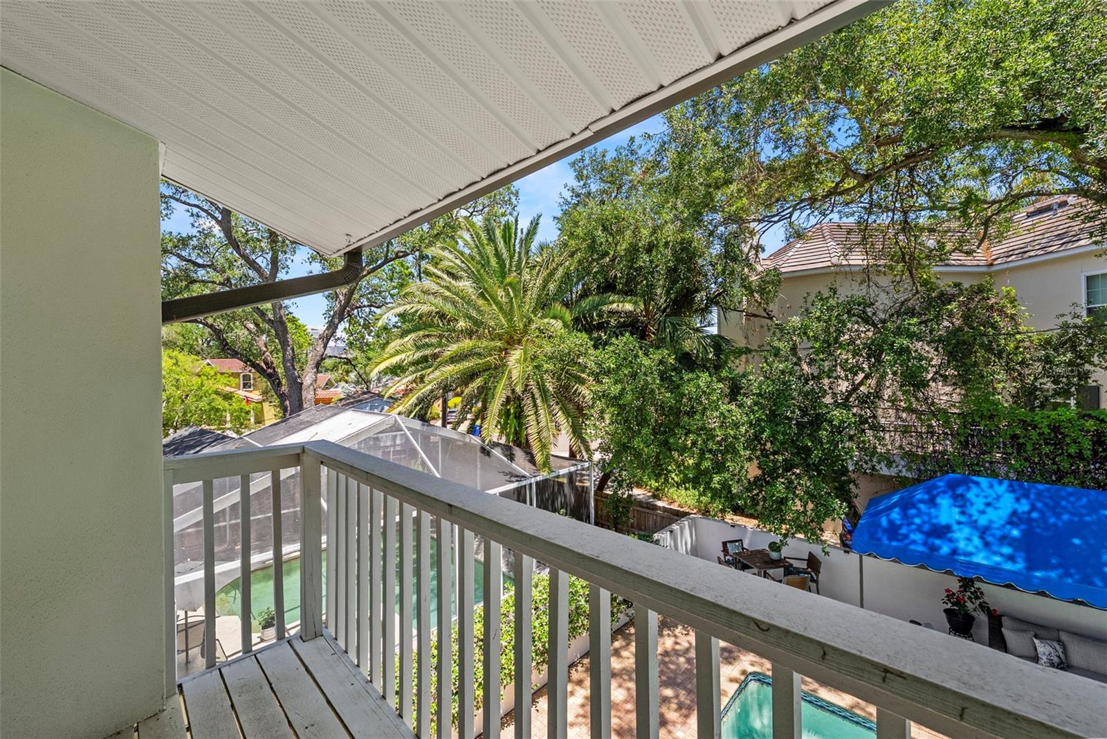 DAVIS ISLANDS PB10 PG52 TO 57 - Residential