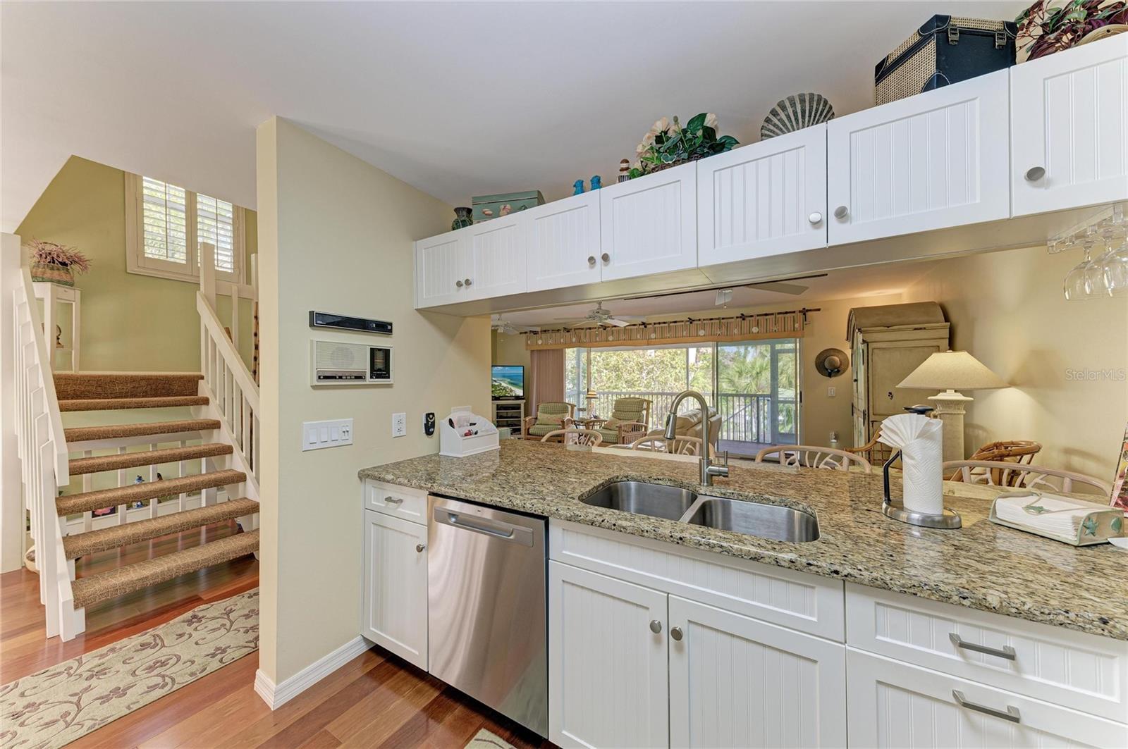 NORTH BEACH VILLAGE III - Residential