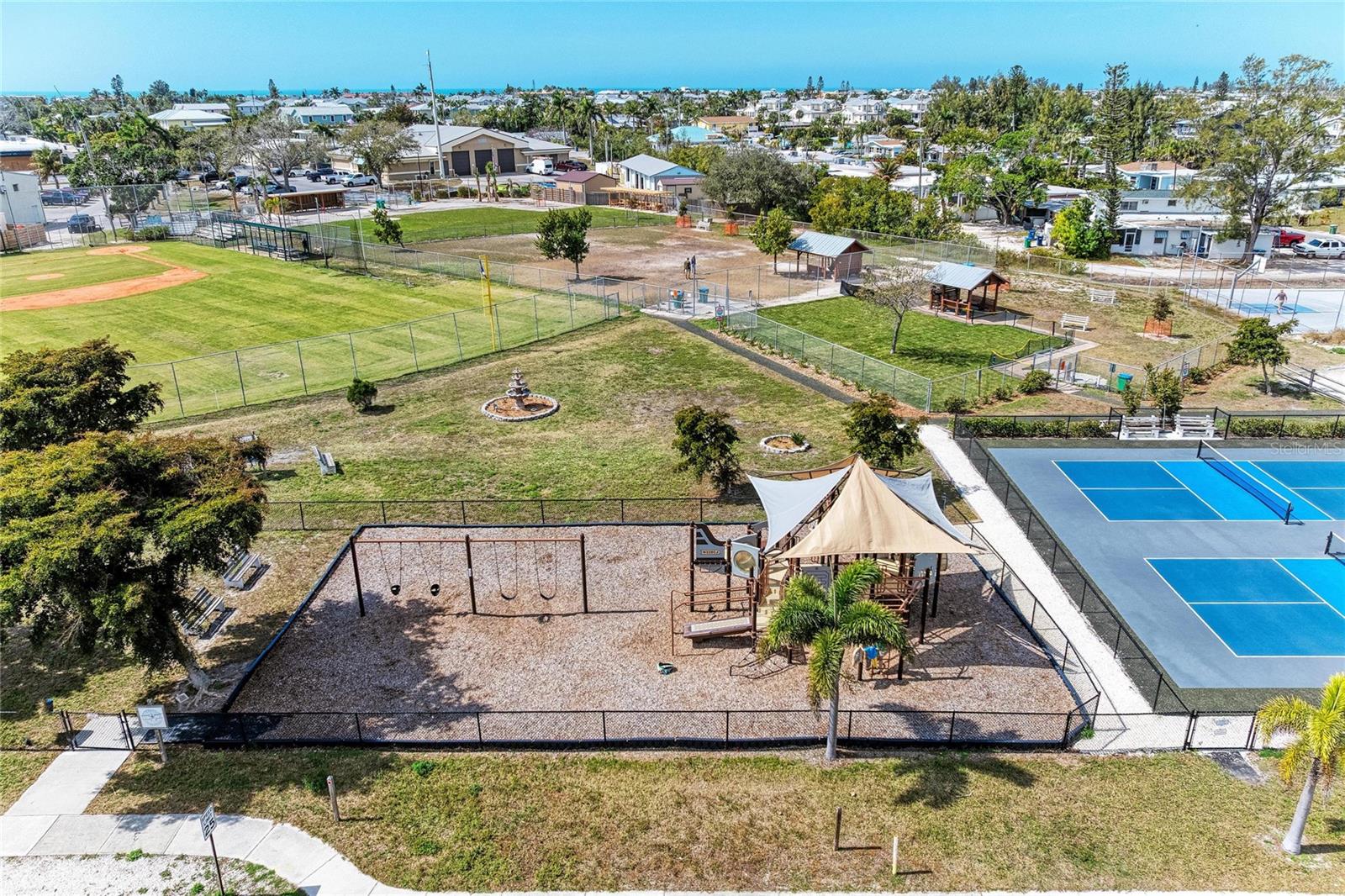 NORTH BEACH VILLAGE III - Residential