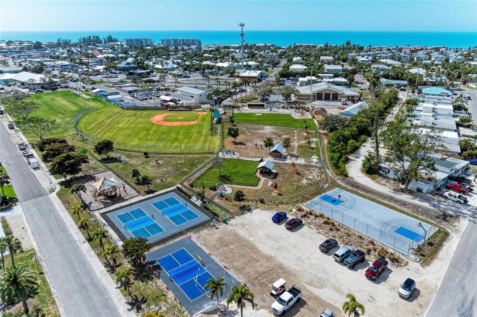 NORTH BEACH VILLAGE III - Residential