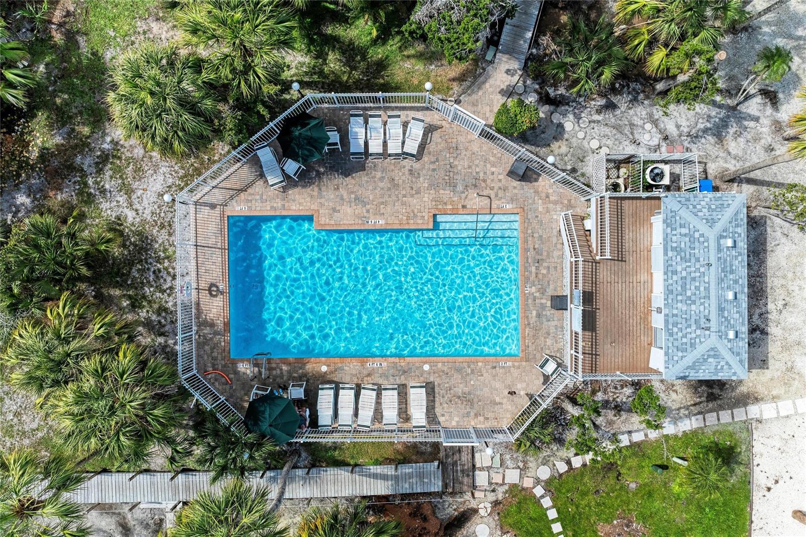 6250 HOLMES BOULEVARD 56