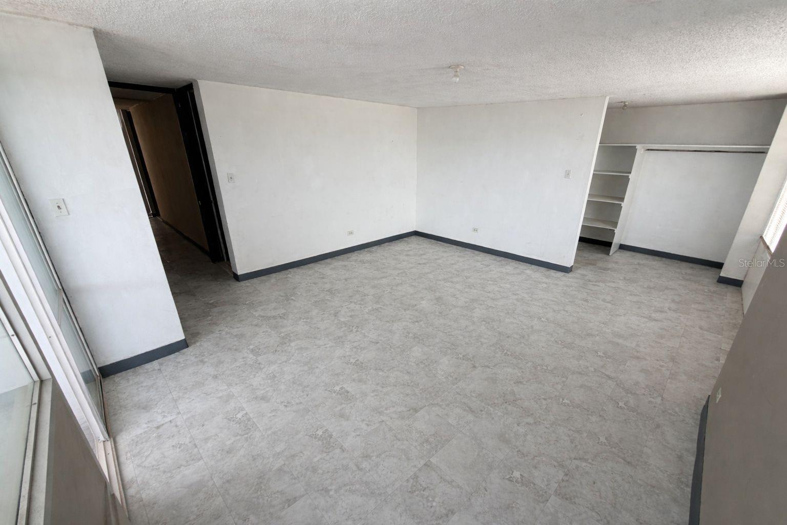 CONDOMINIO TORRE DE SANTA MARIA - Residential