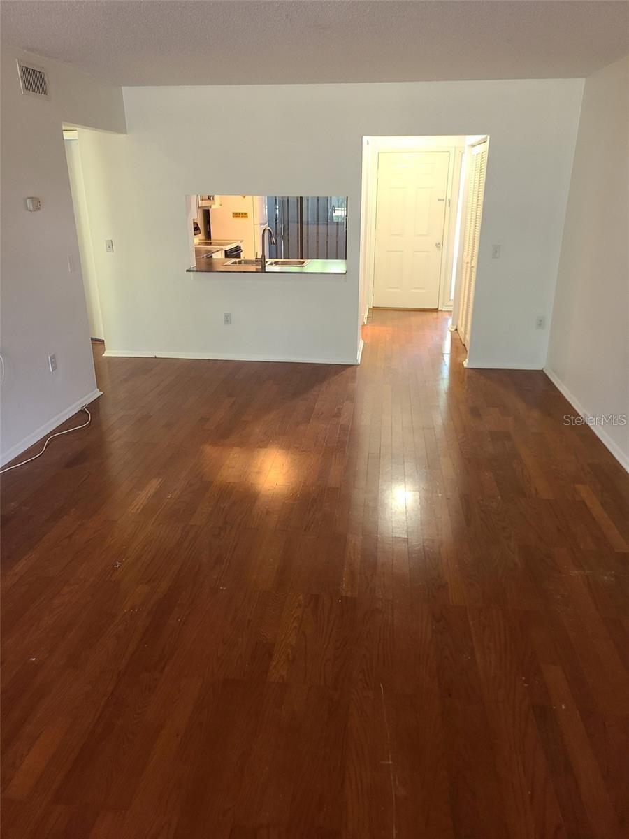 SUMMERSIDE - Residential Lease