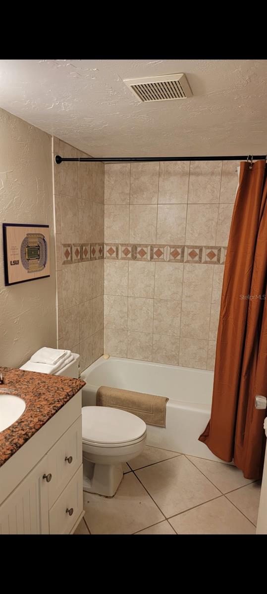 SUMMERSIDE - Residential Lease