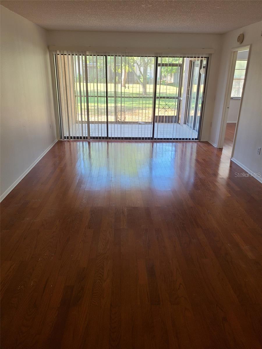 SUMMERSIDE - Residential Lease