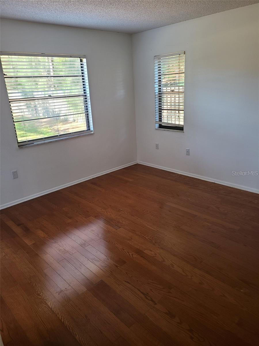 SUMMERSIDE - Residential Lease