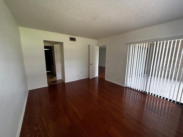 SUMMERSIDE - Residential Lease