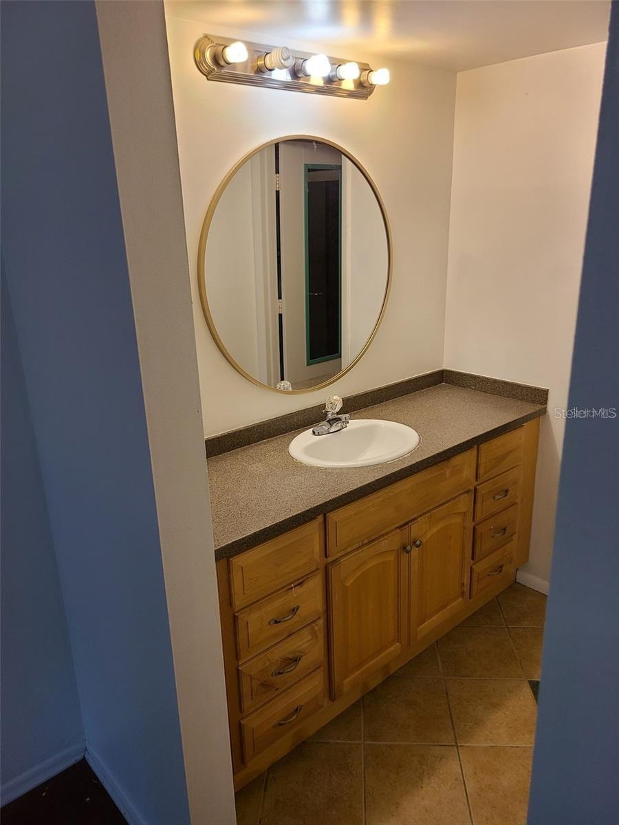 SUMMERSIDE - Residential Lease