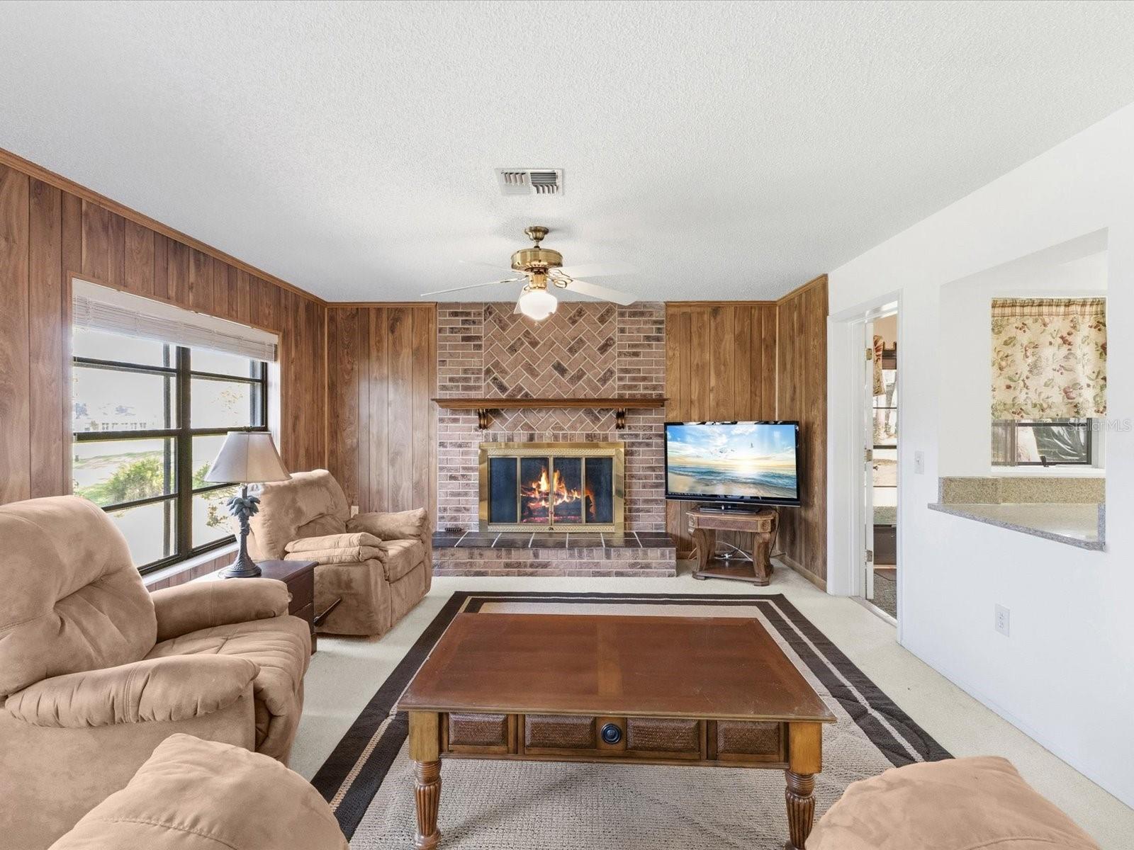 TIMBER PINES - Residential