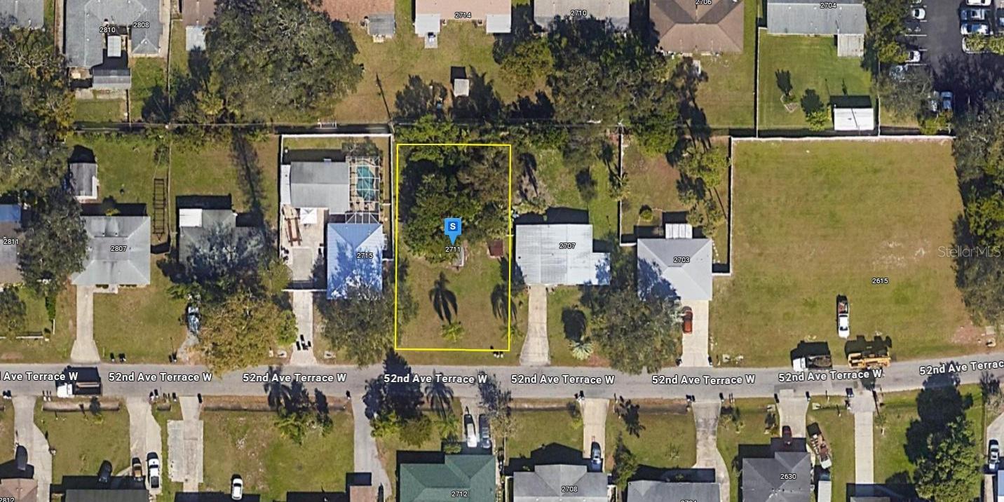 This 0.20-acre vacant lot in Manatee, FL offers easy access to main road 53rd Ave W, with no power at site. Just minutes from local conveniences, including shopping, medical facilities, top-rated public and private schools, and the renowned IMG Academy. Plus, you’ll have easy access to the pristine sandy beaches of Anna Maria Island, only 24 minutes away, and world-class fishing in the Gulf. Three miles from I-75. Just 13 minutes away, you'll find downtown Bradenton's vibrant dining, shopping, and cultural attractions. Listing is for land only and sold As Is. Don’t miss this chance to own a well-located property with access to everything the area has to Feature.
I MAKE IT MY POLICY TO PUT ALL KNOWN INFORMATION ABOUT EACH LOT IN THE WRITE UP DETAILS, SO IF YOU DON’T SEE THE ANSWER YOU’RE LOOKING FOR , PLEASE CONTACT THE COUNTY TO GATHER INFORMATION.PLEASE UNDERSTAND WHEN BUYING OR SELLING VACANT OR RAW LAND THIS IS USUALLY THE CASE. THE LISTING AGENT DOES NOT GUARANTEE THE ACCURACY OF THE INFORMATION IN THIS LISTING AND IS TO BE HELD HARMLESS OF ANY MISREPRESENTATION. BUYERS ARE ENCOURAGED TO DO THEIR OWN DUE DILIGENCE TO MAKE SURE THE LOT IS A GOOD FIT. SELLERS HAVE STATED THAT THEY WISH TO SELECT THE TITLE AGENCY FOR CLOSING. THEY ARE WILLING TO COVER THAT COST AT CLOSING. THANK YOU FOR LOOKING. THIS IS A FLAT FEE LIMITED-SERVICE LISTING.